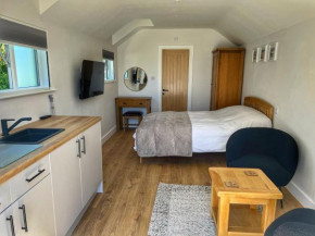 Mudeford Retreat